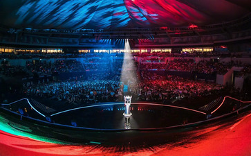 乐鱼体育最新官网室外乒乓球台是什么材质的好呢