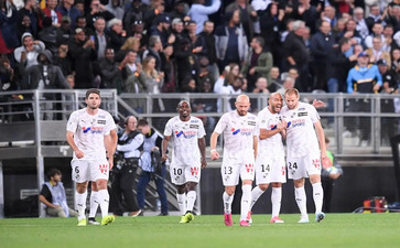 乐鱼体育官网首页入口练肌肉新手推荐的器材